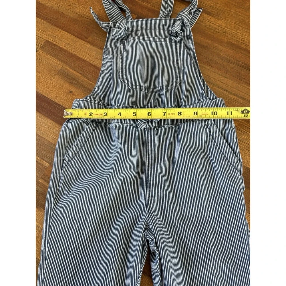 OshKosh Overalls Girls 4T Denim Blue Jean Hickory Stripes Vestbak Pants‎